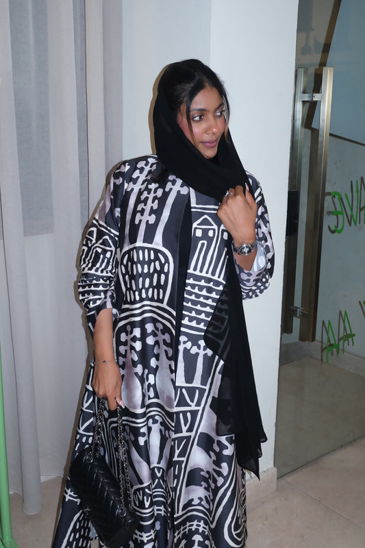 GreyxBlack Abaya