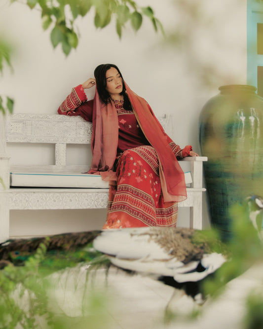 Layali Garnet Jalabiyya